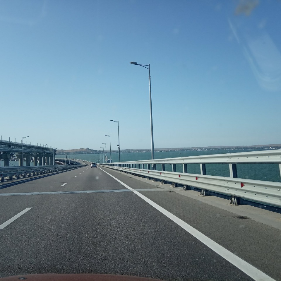 Крымский мост - подъезд к Керчи