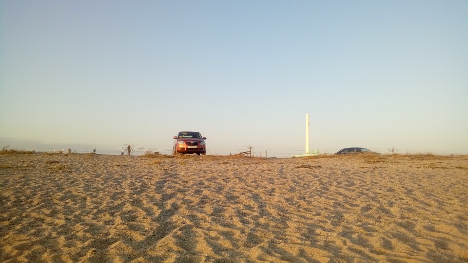 Крымский пляж, автомобиль