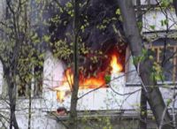 В Новофедоровке 15 человек эвакуированы из горящей пятиэтажки, 27 сентября 2009