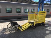 В Крыму на ж/д вокзалах появились подъемники для инвалидов